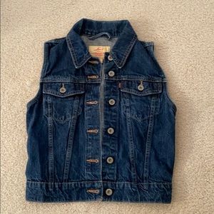 Levi’s Jean vest